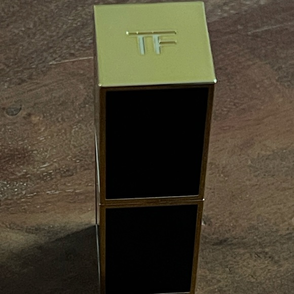 TOM FORD - Picture 9 of 11